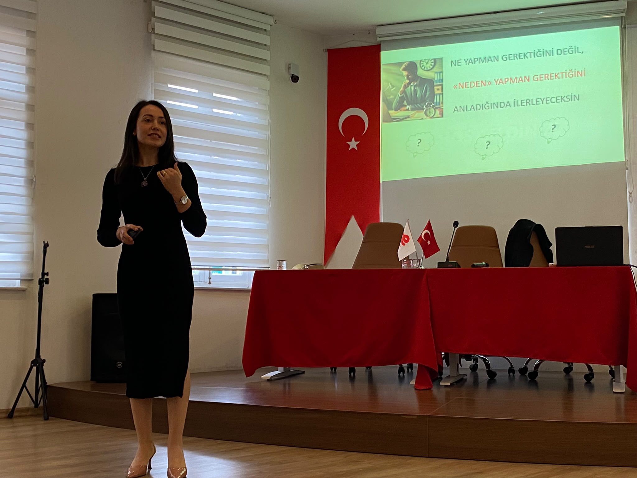 Nurdan Erdoğdu sahne eğitimi